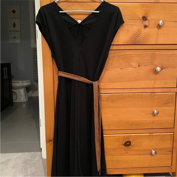 Zara À-Line V-neck Flare Dress with Belt NEW - Picture 4 of 6